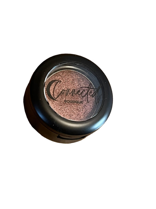 Admiration - Brown Shimmer single eyeshadow